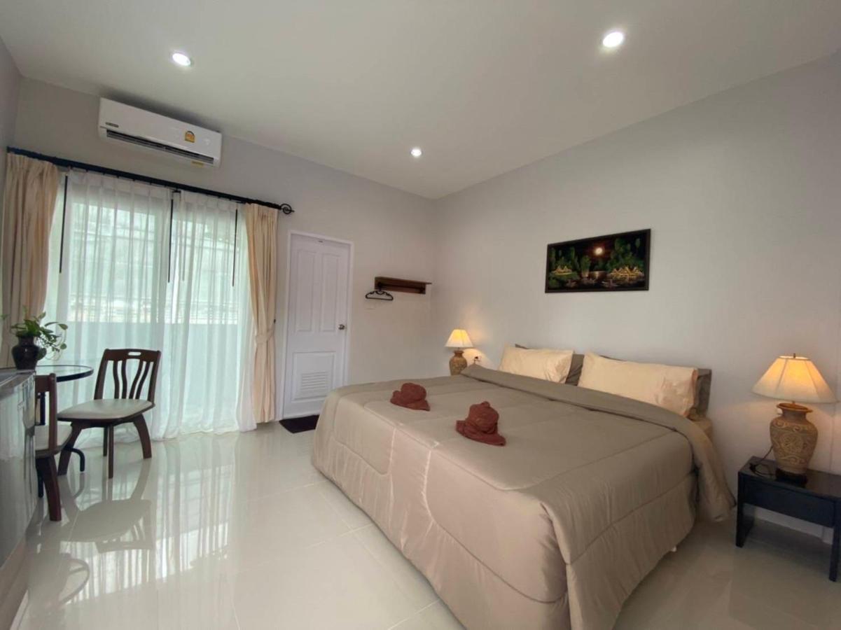 Hotel Mondee House @The Airport Thalang Esterno foto